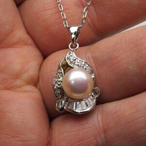 Sterling Silver Pearl  Diamond Pendant & Necklace